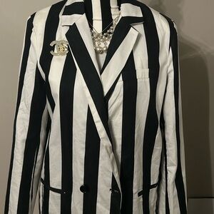 Chic Striped Women's Blazer